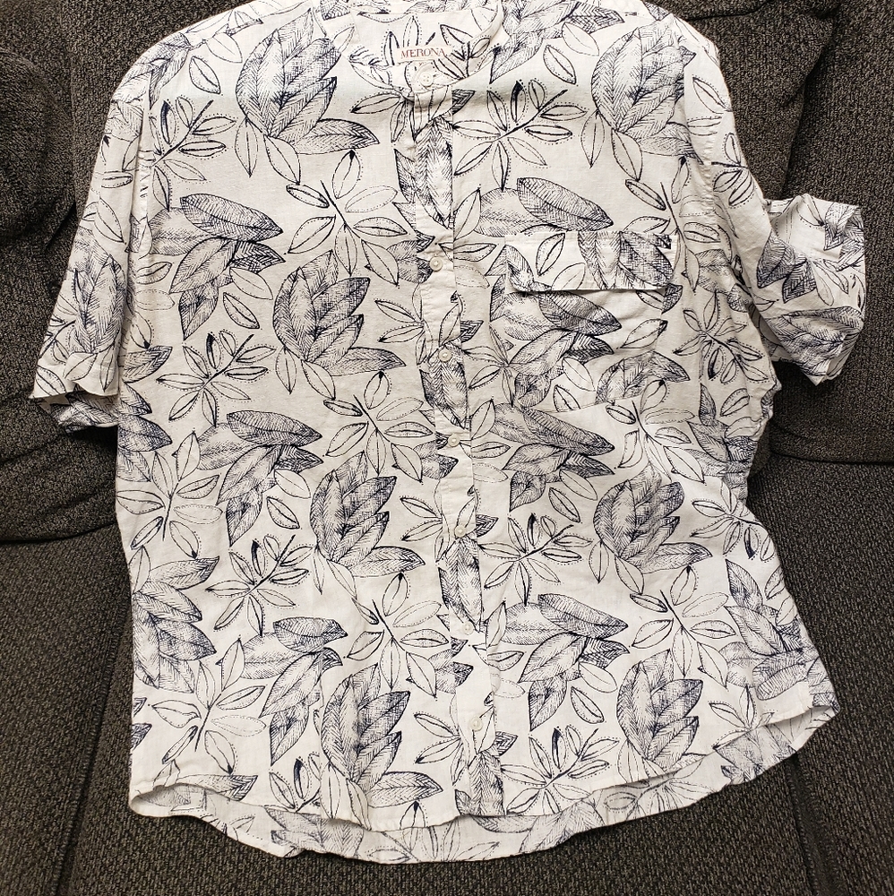 Button Down Pocket Tee